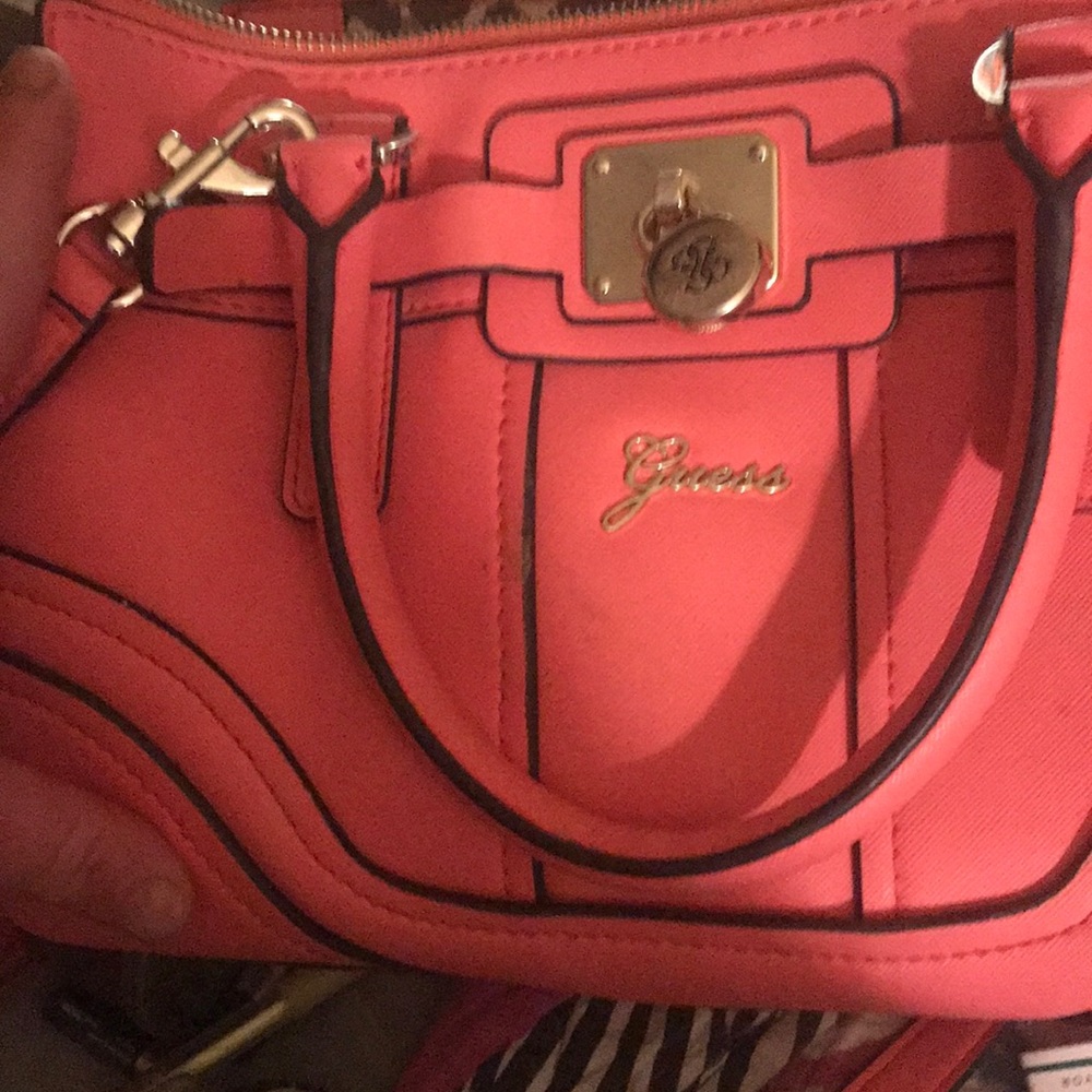 Guess purse